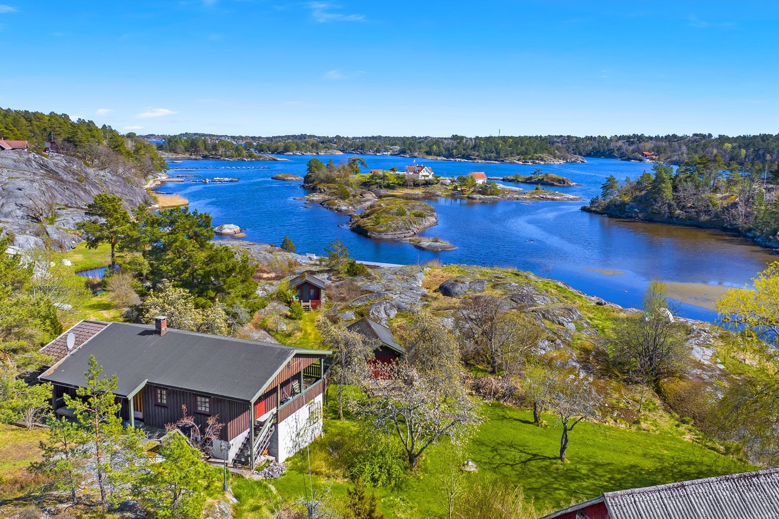Velkommen til eiendommen "Stranda" ved Stølefjorden! Galleribilde
