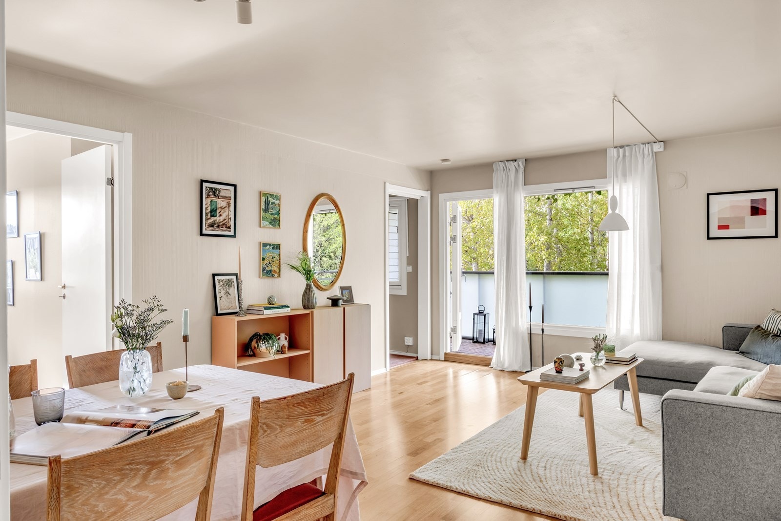 Nordvik Østensjø har gleden av å presentere Johan Scharffenbergs vei 99 Galleribilde