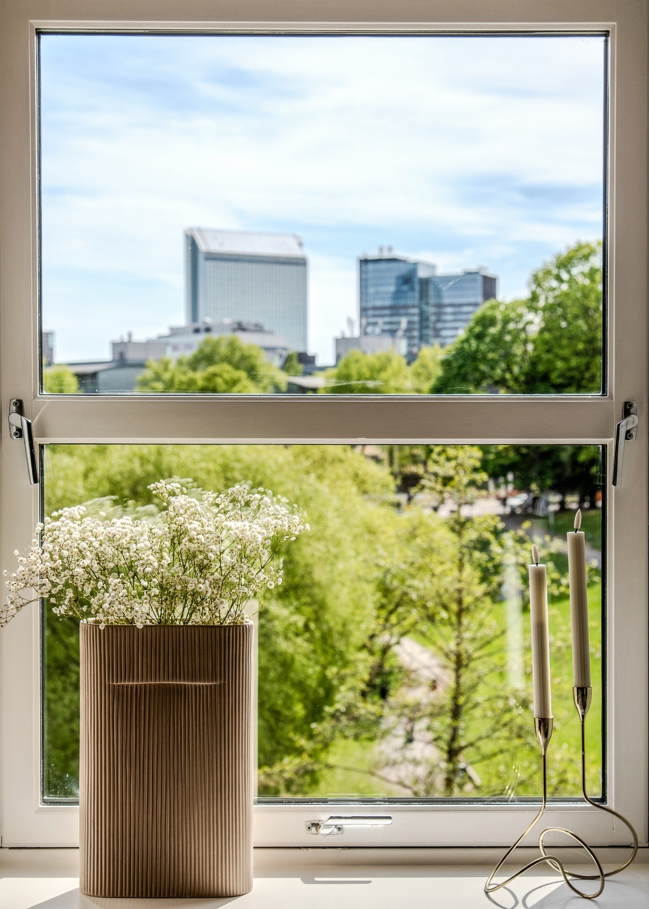 Leiligheten har en helt spesiell beliggenhet - denne leiligheten må sees! Galleribilde
