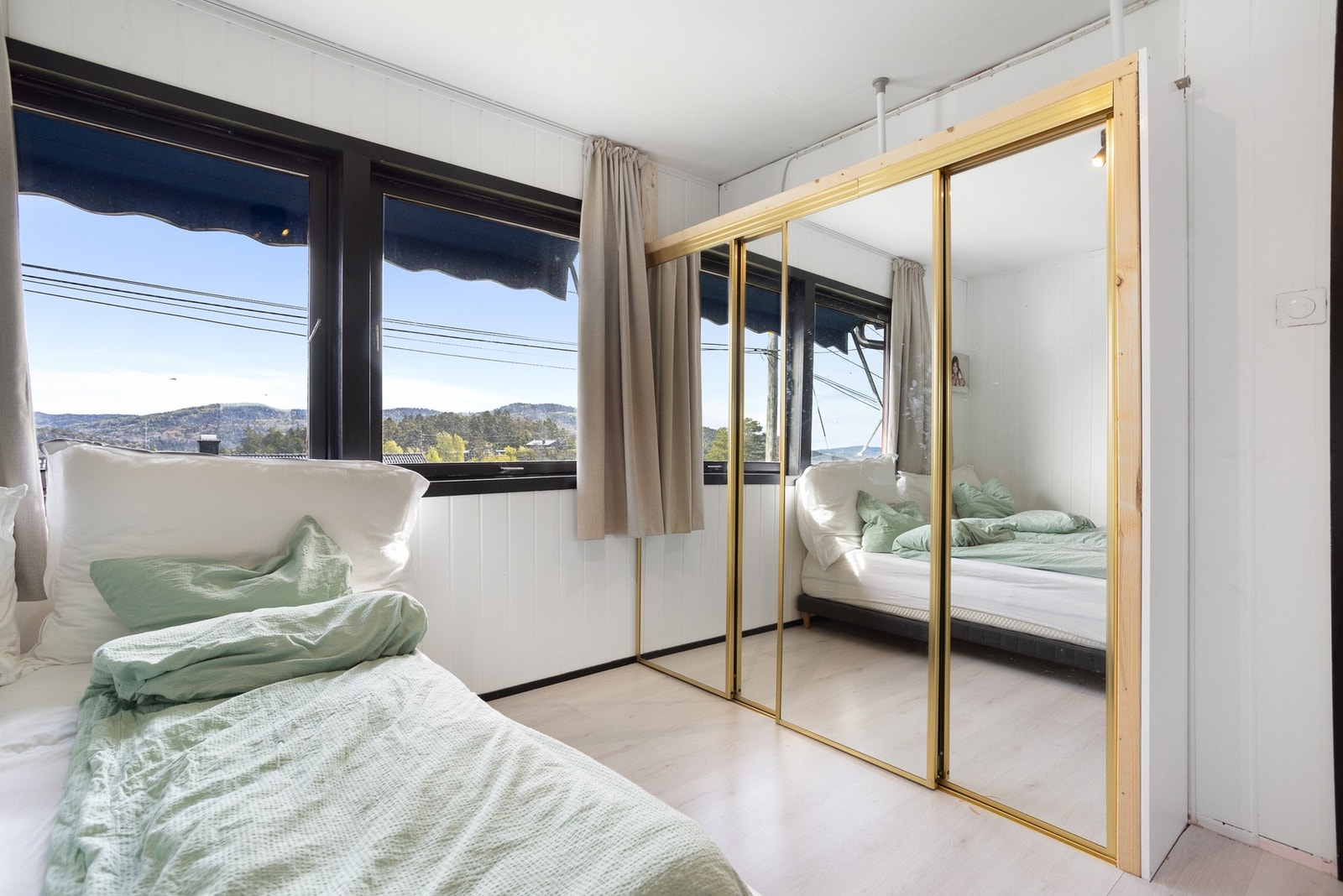 Soverom i 1.etg. Brukt som hovedsoverom. Galleribilde