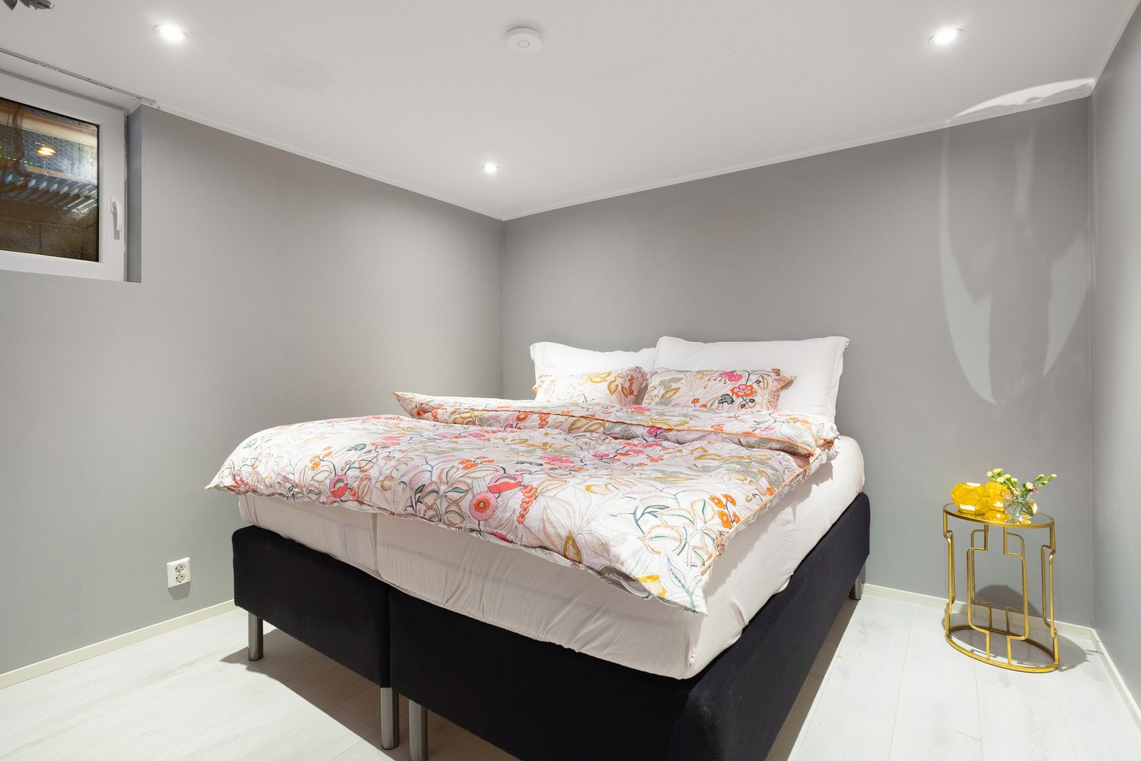 Soverom l i u.etg. Galleribilde