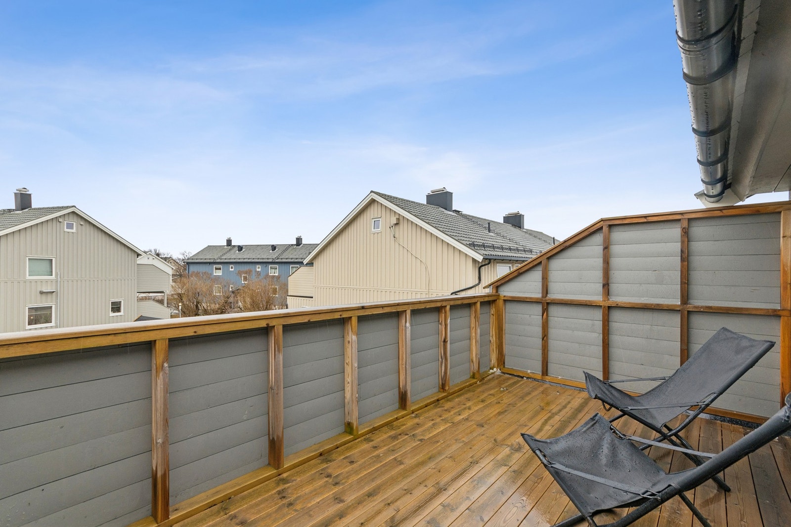 Balkong med utgang fra hovedsoverommet. Galleribilde