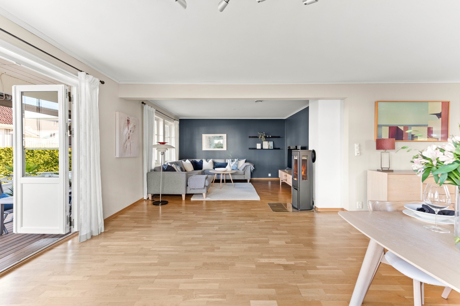 Tv-stue. Galleribilde