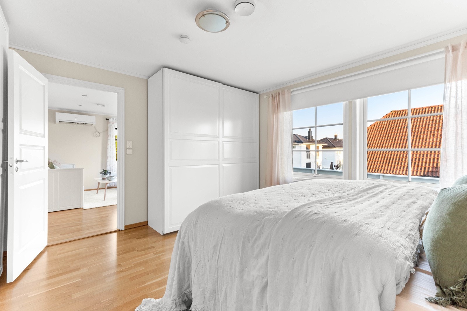 Soverom. Galleribilde