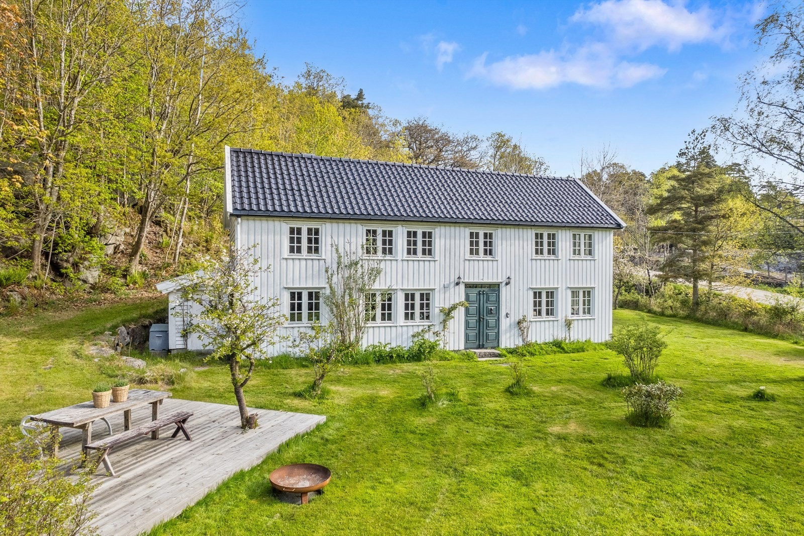 Flere hyggelige uteplasser Galleribilde