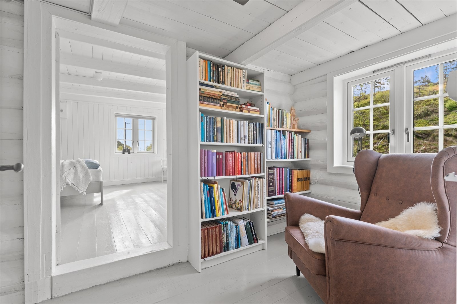 Fin lesekrok i trappegangen i 2.etg Galleribilde