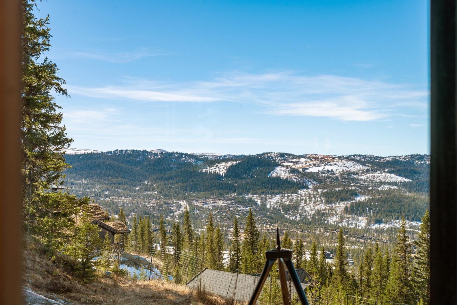 Senk skuldrene, høyt over hverdagen. Galleribilde