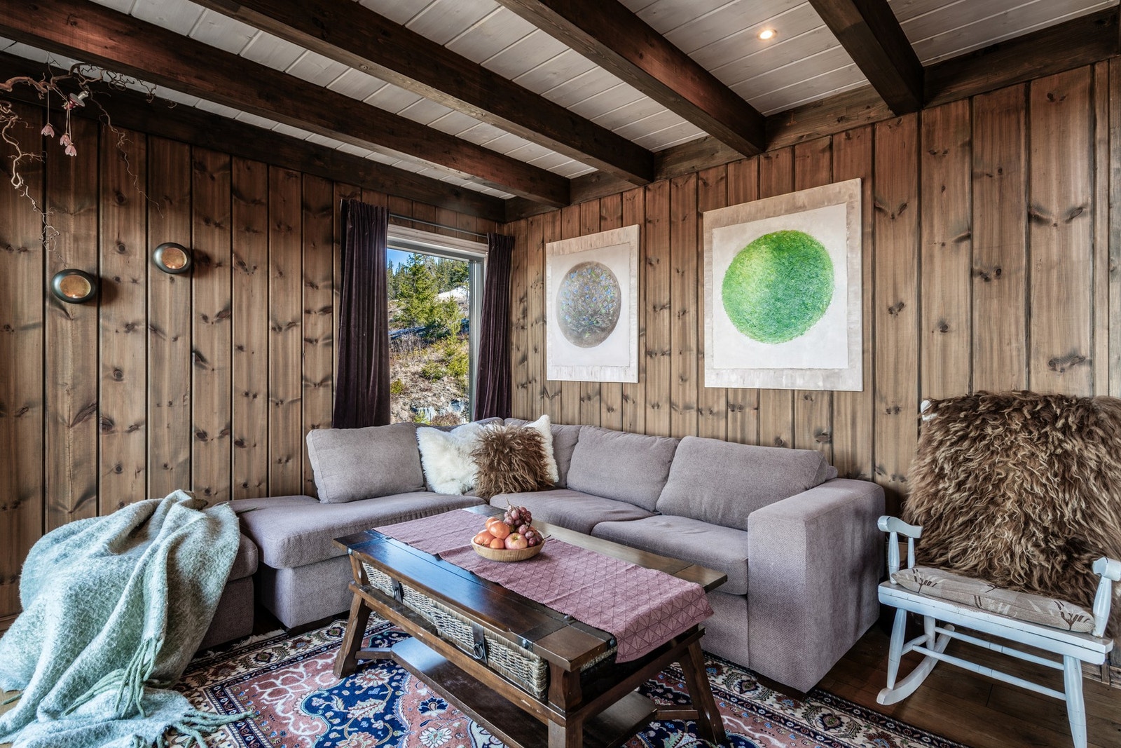 Myke pledd, varm kakao og hvilepuls. Galleribilde