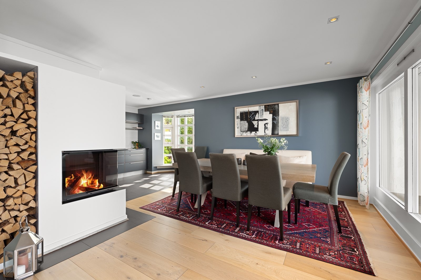 Lekker peisovn i stuen Galleribilde