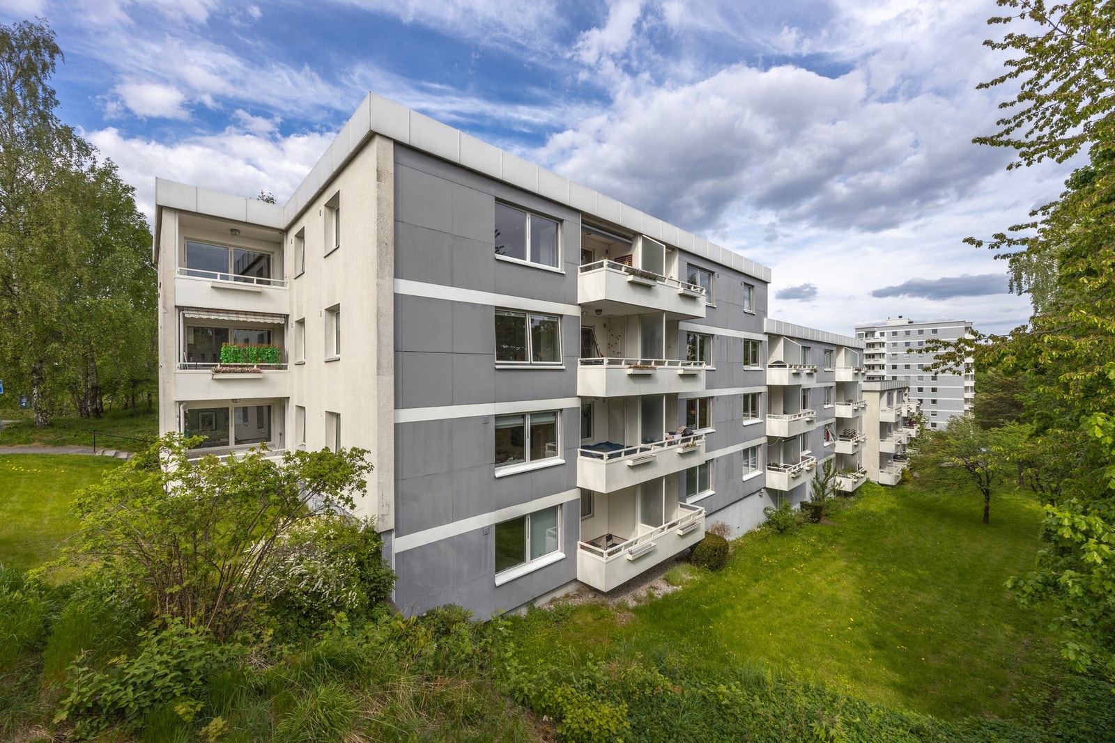 Topp- og endeleilighet med solrik balkong. Galleribilde