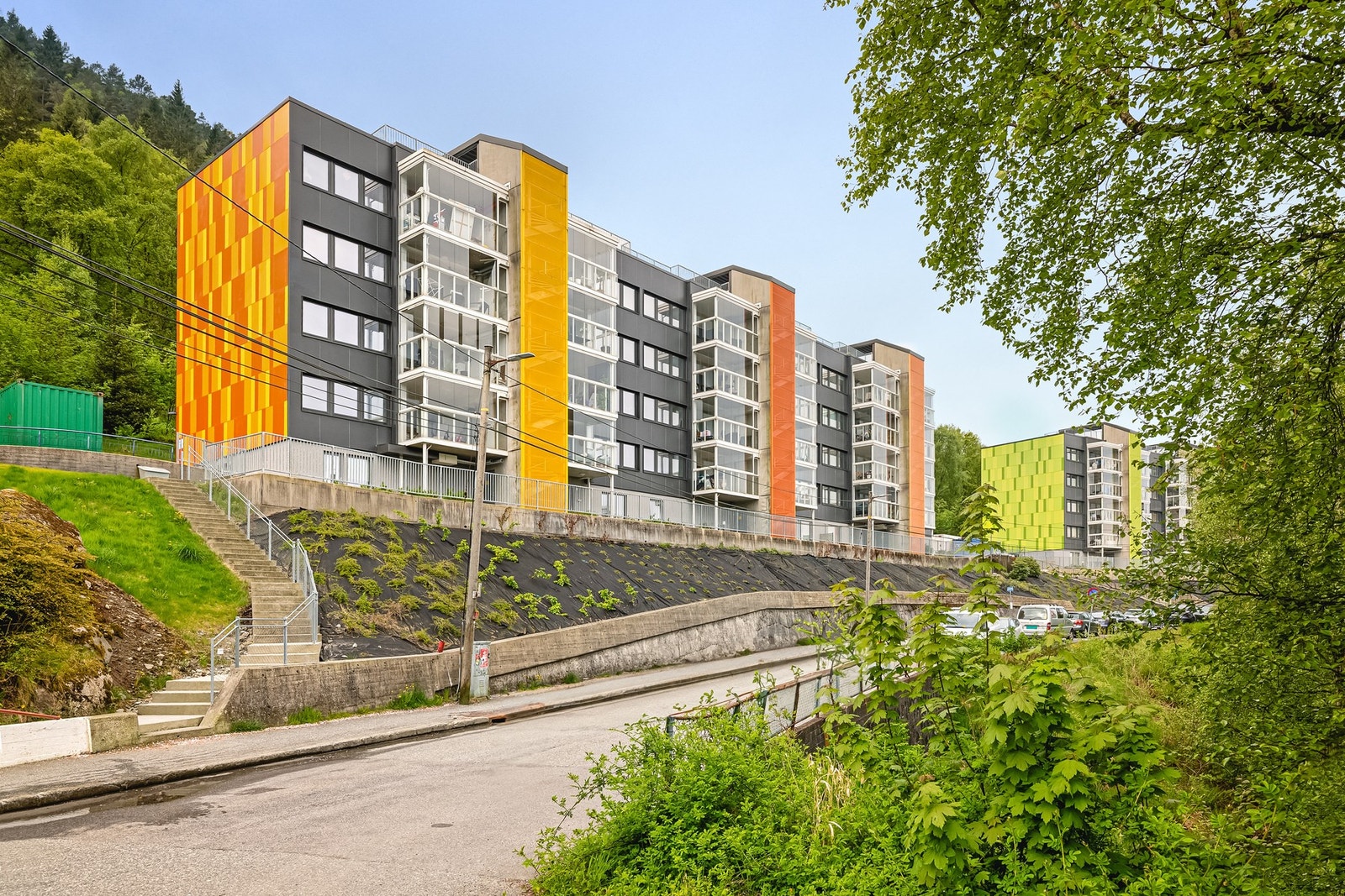 Leiligheten ligger fint til i høy 1. etasje Galleribilde