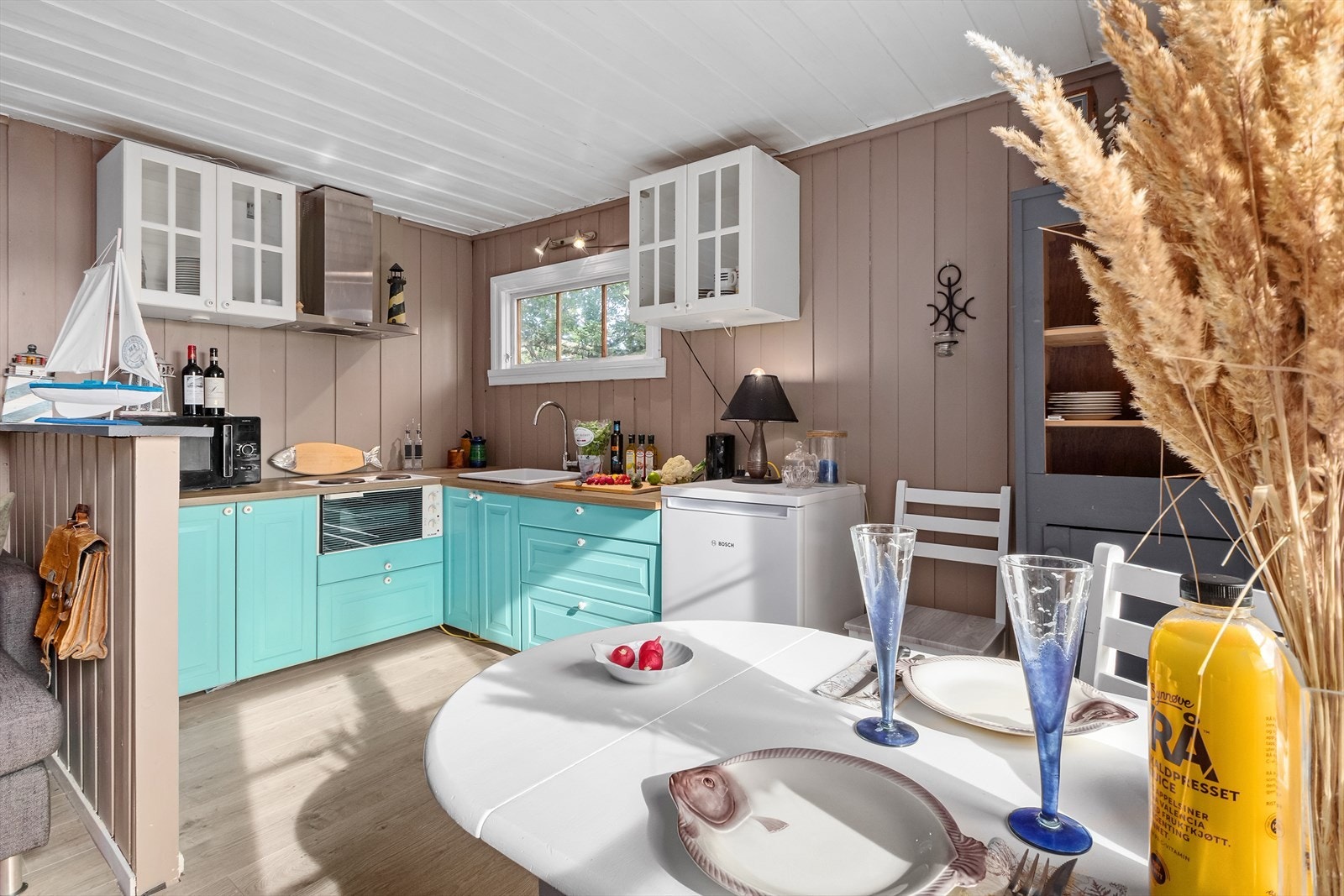 Kjøkkenet får vann fra sommervann som er tilknyttet selgers eiendom Galleribilde