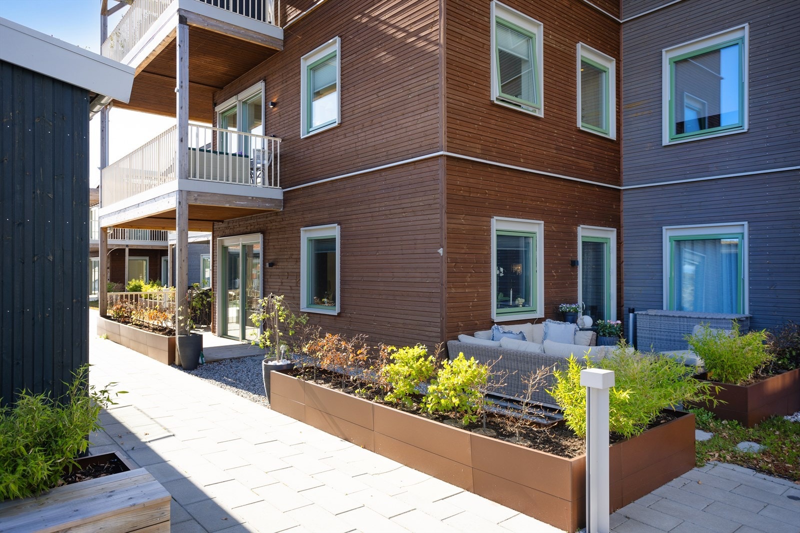 Terrassene på tilsammen hele ca. 38 m². Galleribilde