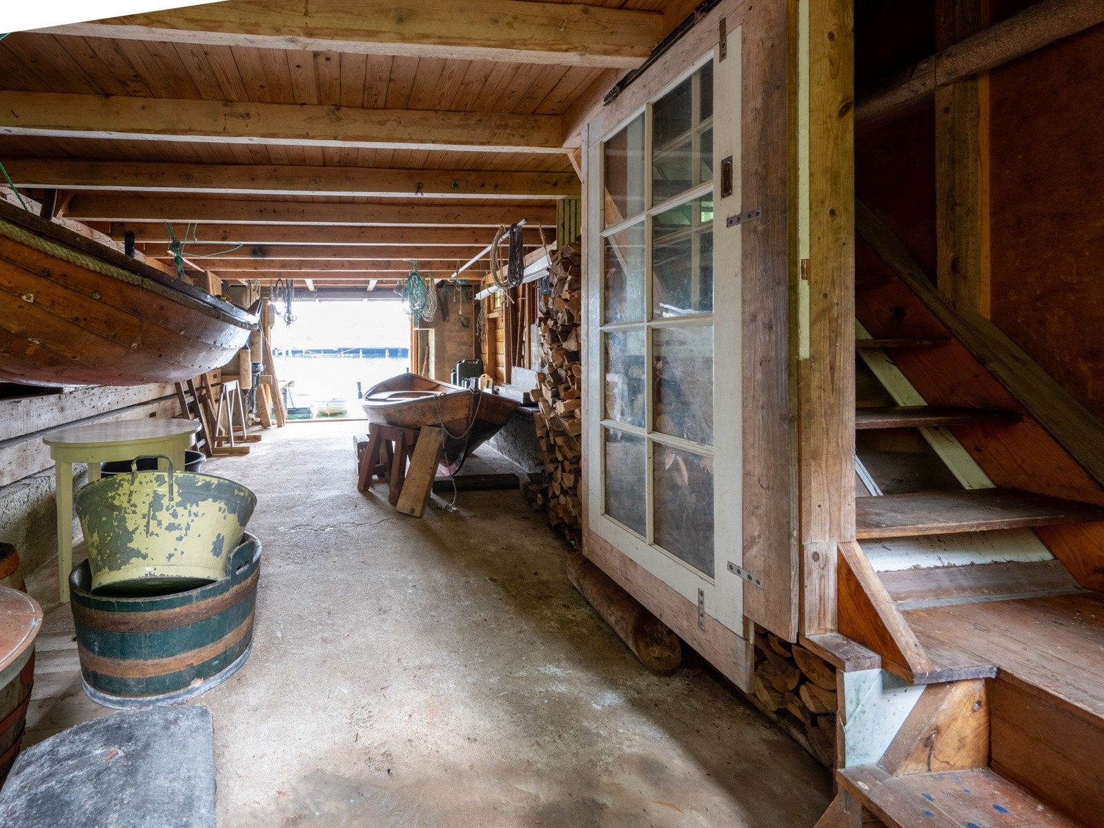 Opp trappen kommer du til loftetasjen. Galleribilde