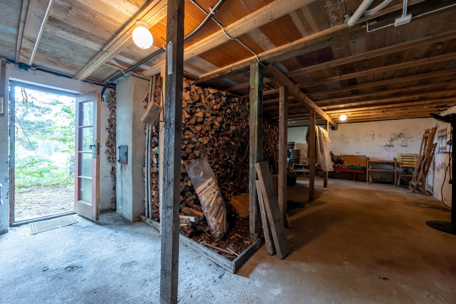 Her er det rikelig med oppbevaringsplass. Galleribilde