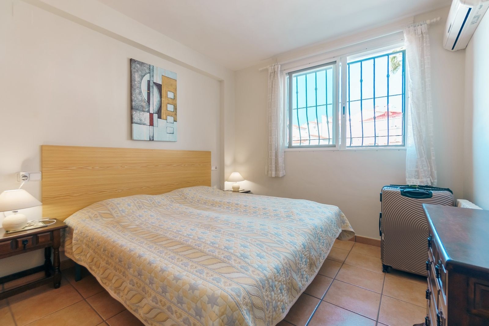 Ett av 4 soverom med varmekabler Galleribilde