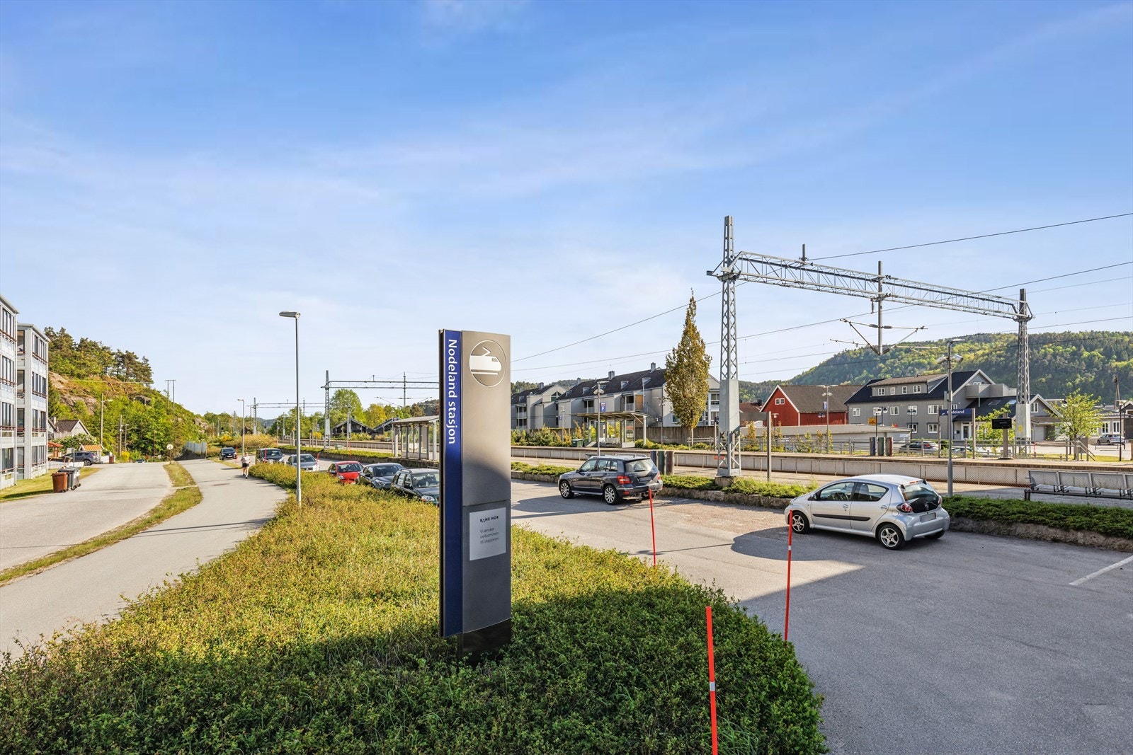 Sentral beliggenhet med flere fasiliteter og kollektiv transport. Galleribilde