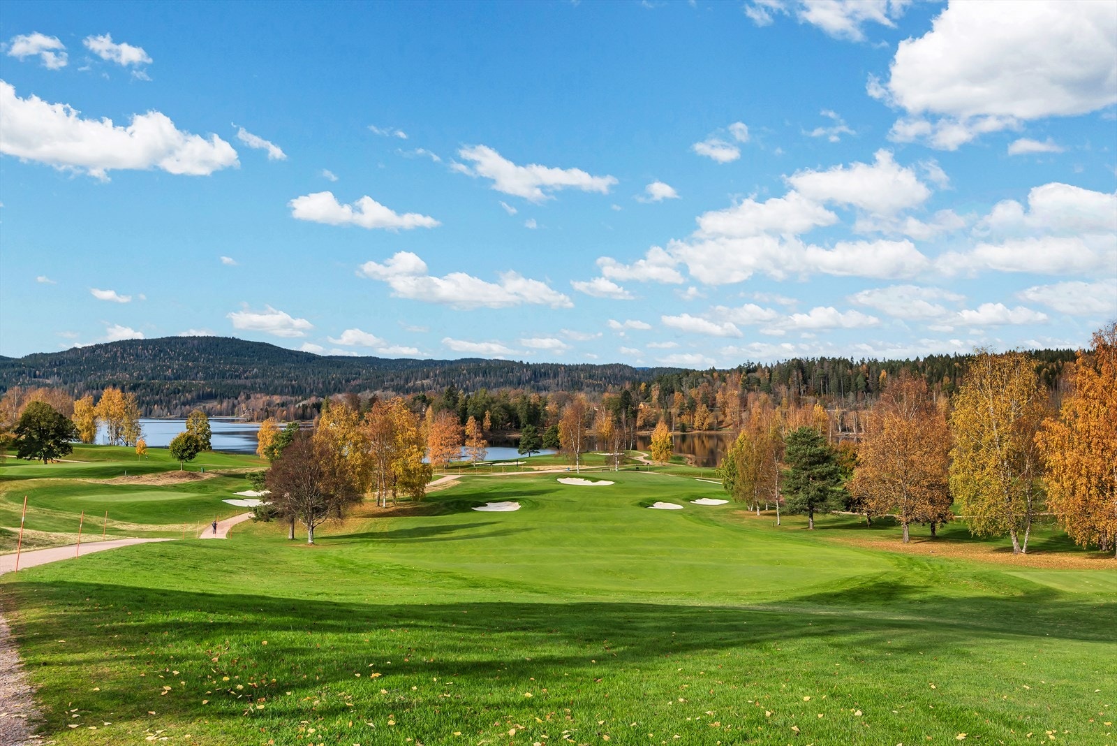 Golfbanen på Bogstad er rett i nærheten Galleribilde
