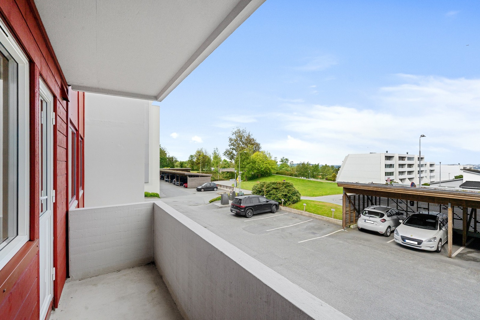På denne balkongen kan du nyte ettermiddagssolen og fine solnedganger. Galleribilde