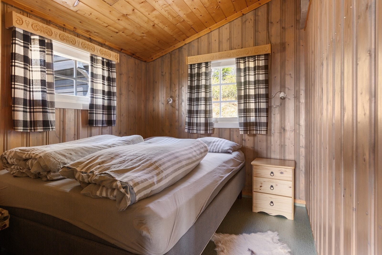 Soverom 2 med dobbeltseng. Galleribilde