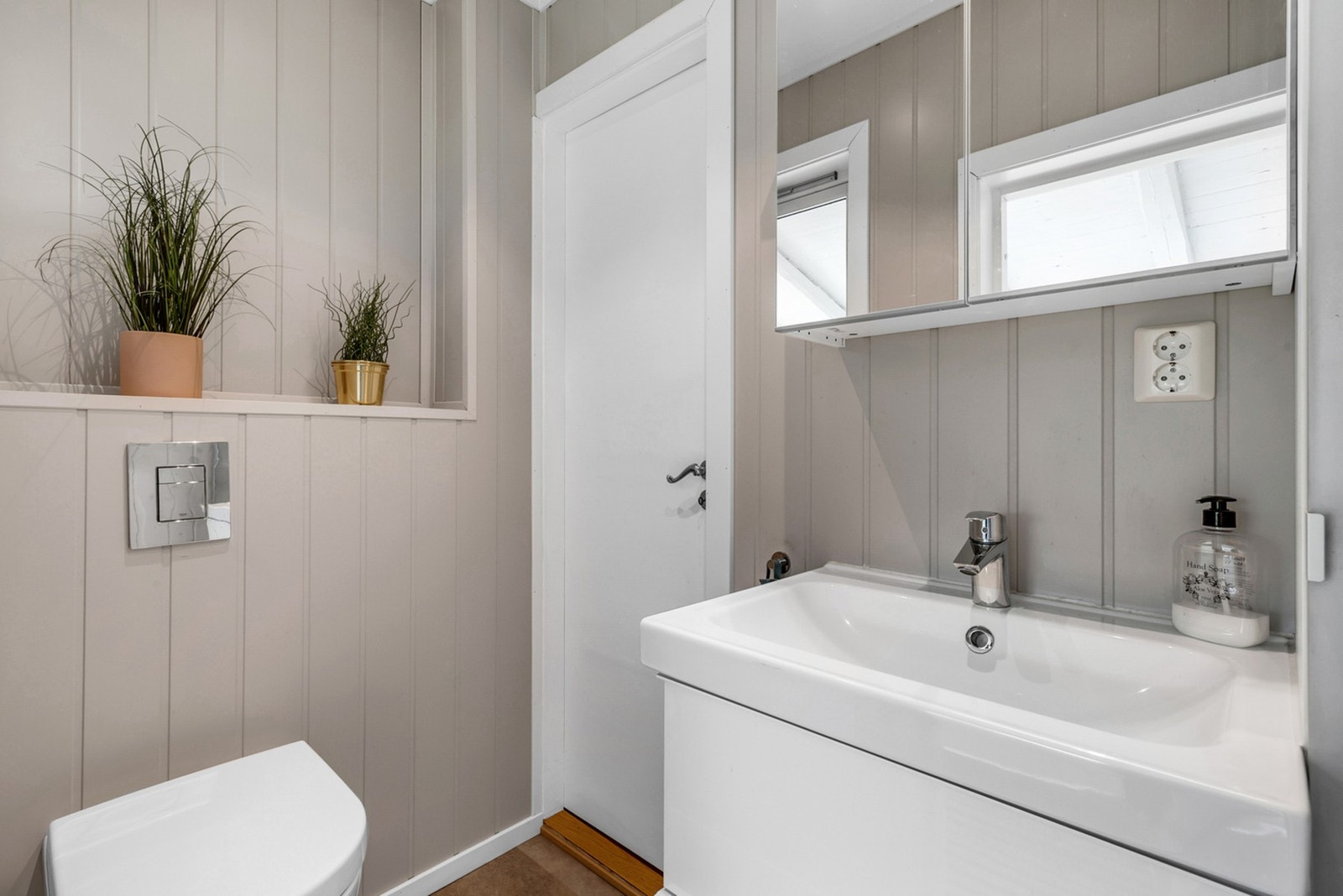 Separat wc med utgang til balkong Galleribilde