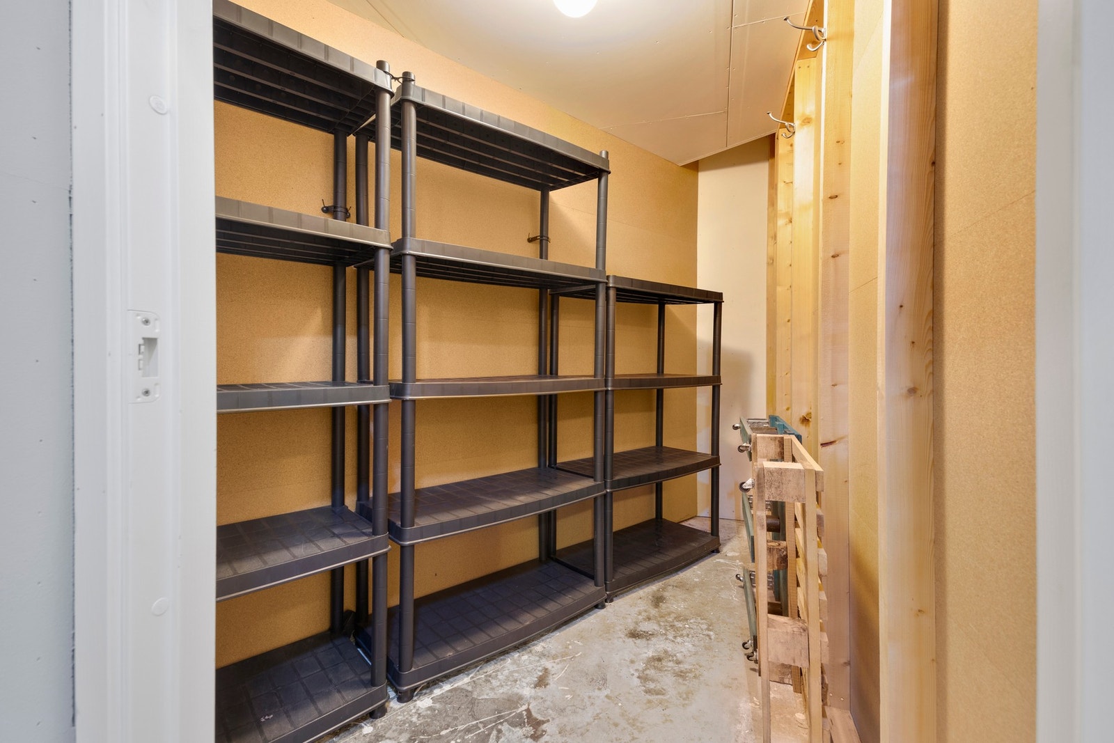 Bod i underetasje - 4 kvm. Galleribilde