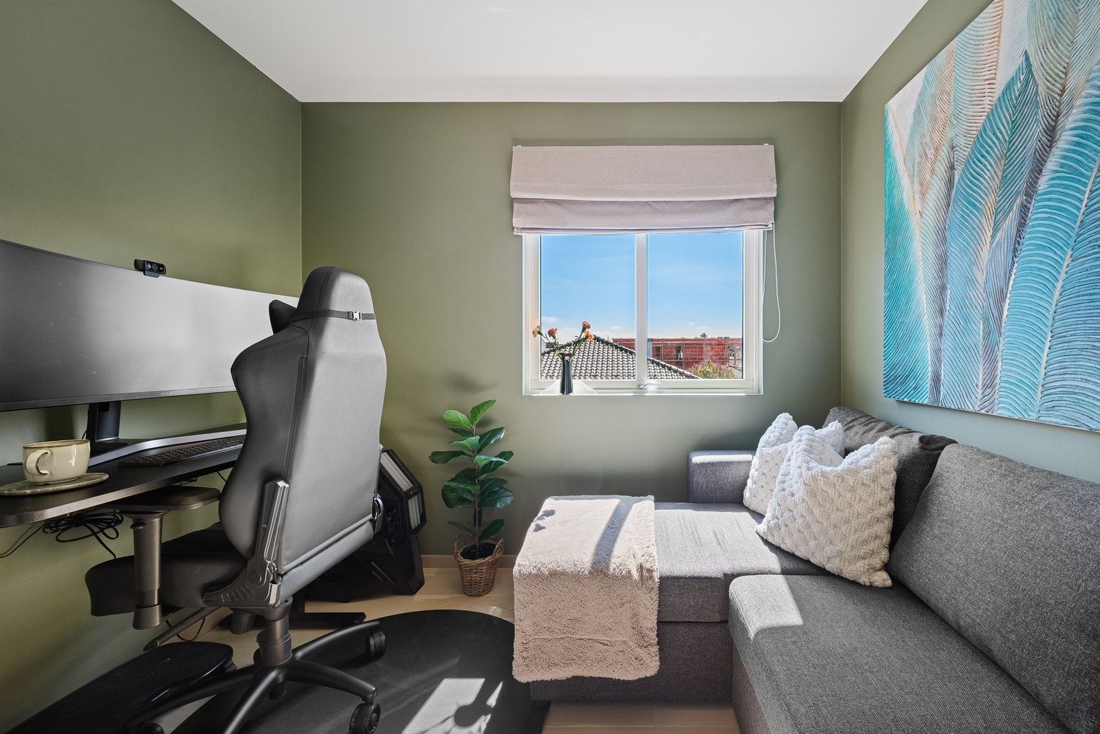 Soverommet gir deg flere muligheter, enten du trenger et ekstra barnerom, gjesterom eller et praktisk hjemmekontor. Galleribilde