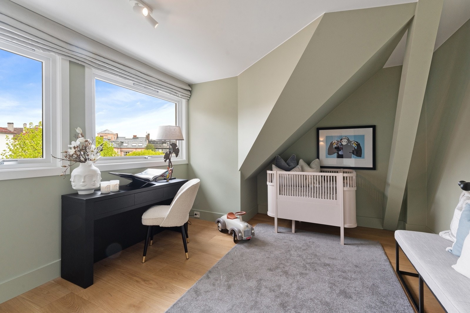 Soverom nr. 2 passer utmerket som gjesterom, barnerom og kontor. Galleribilde