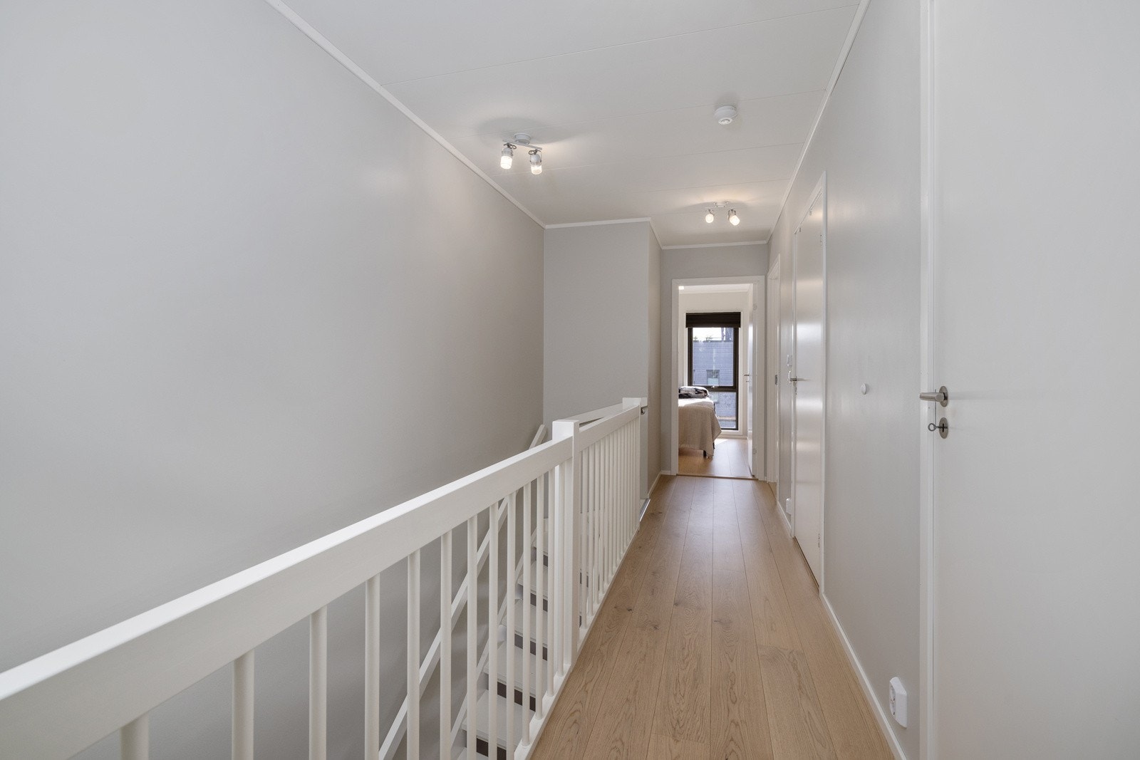 Gang i 2. etasje. Galleribilde