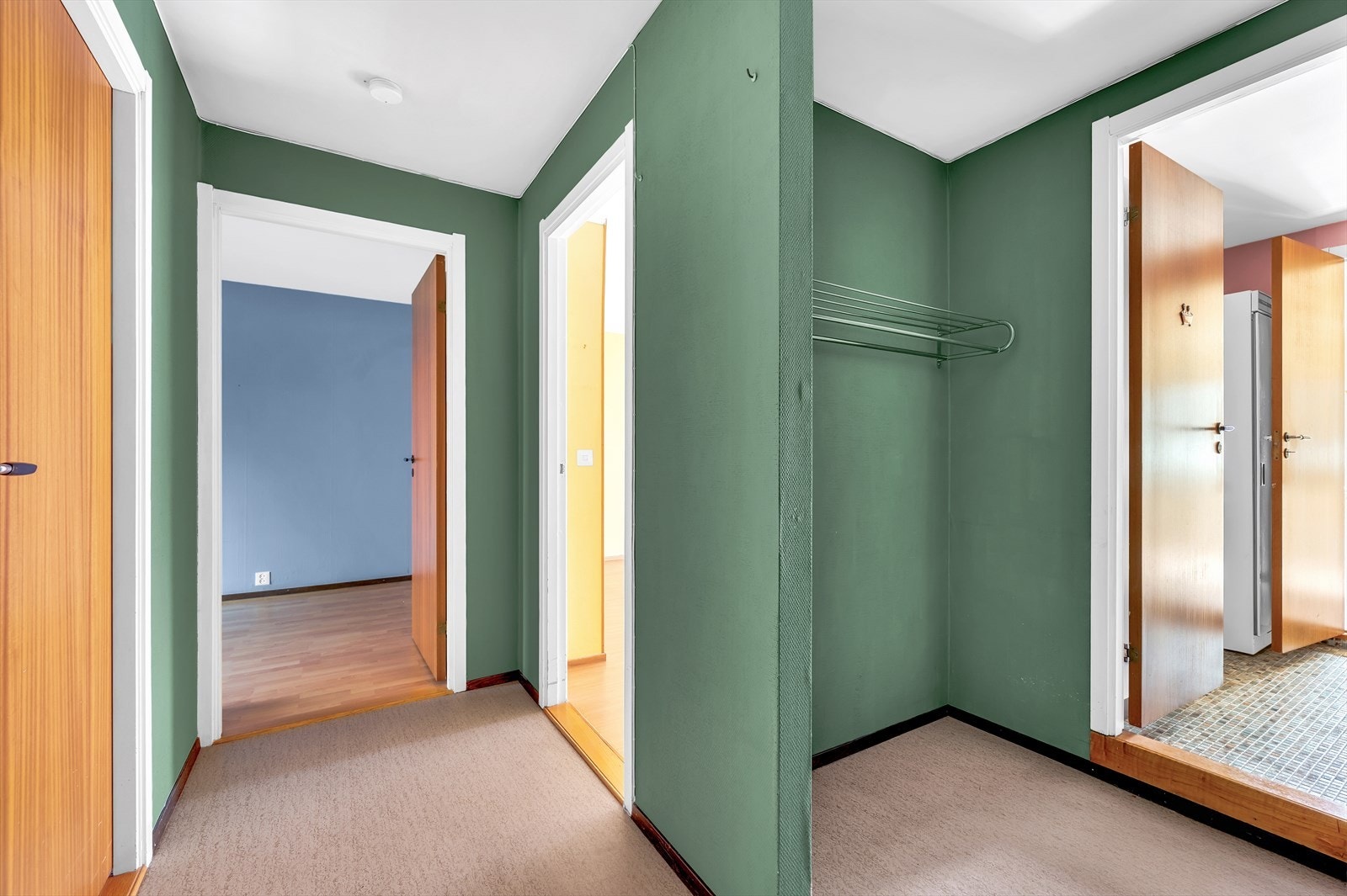 Leiligheten har enkel adkomst fra 1. etasje. Galleribilde