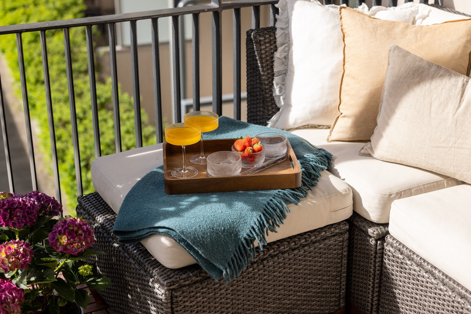 Nyt fine sommerdager på din egen private balkong. Galleribilde