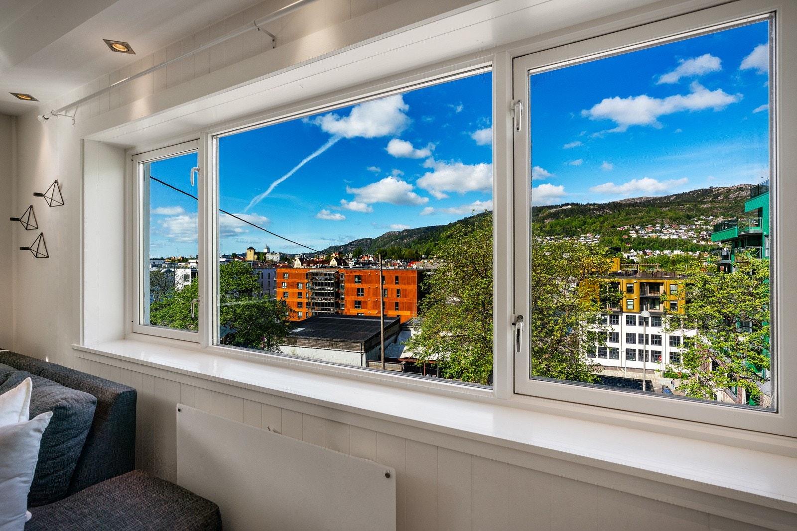 - Flott Utsikt mot Damsgård og Fløyen - Galleribilde