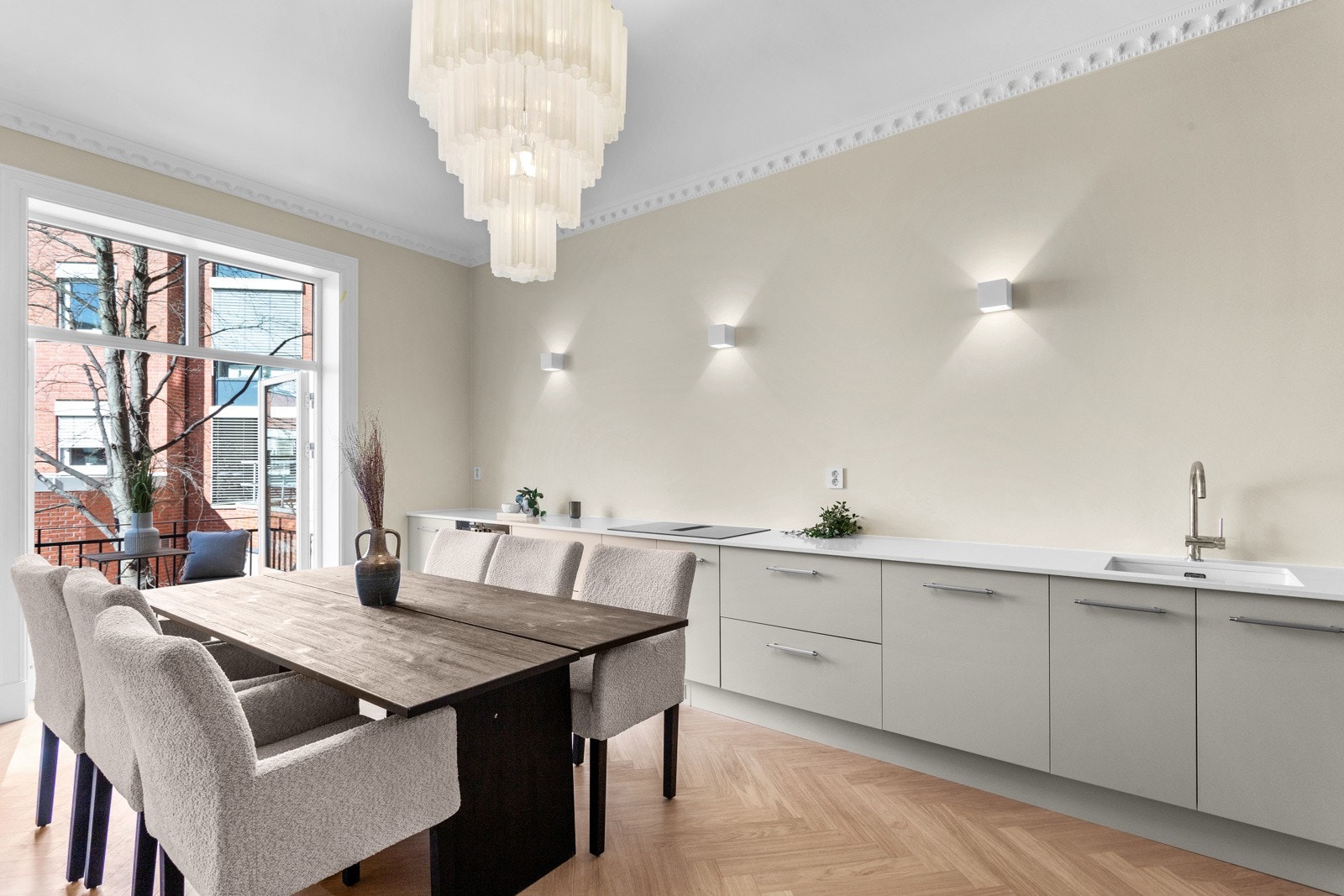 Påkostet benkeplate i komposittstein. Galleribilde