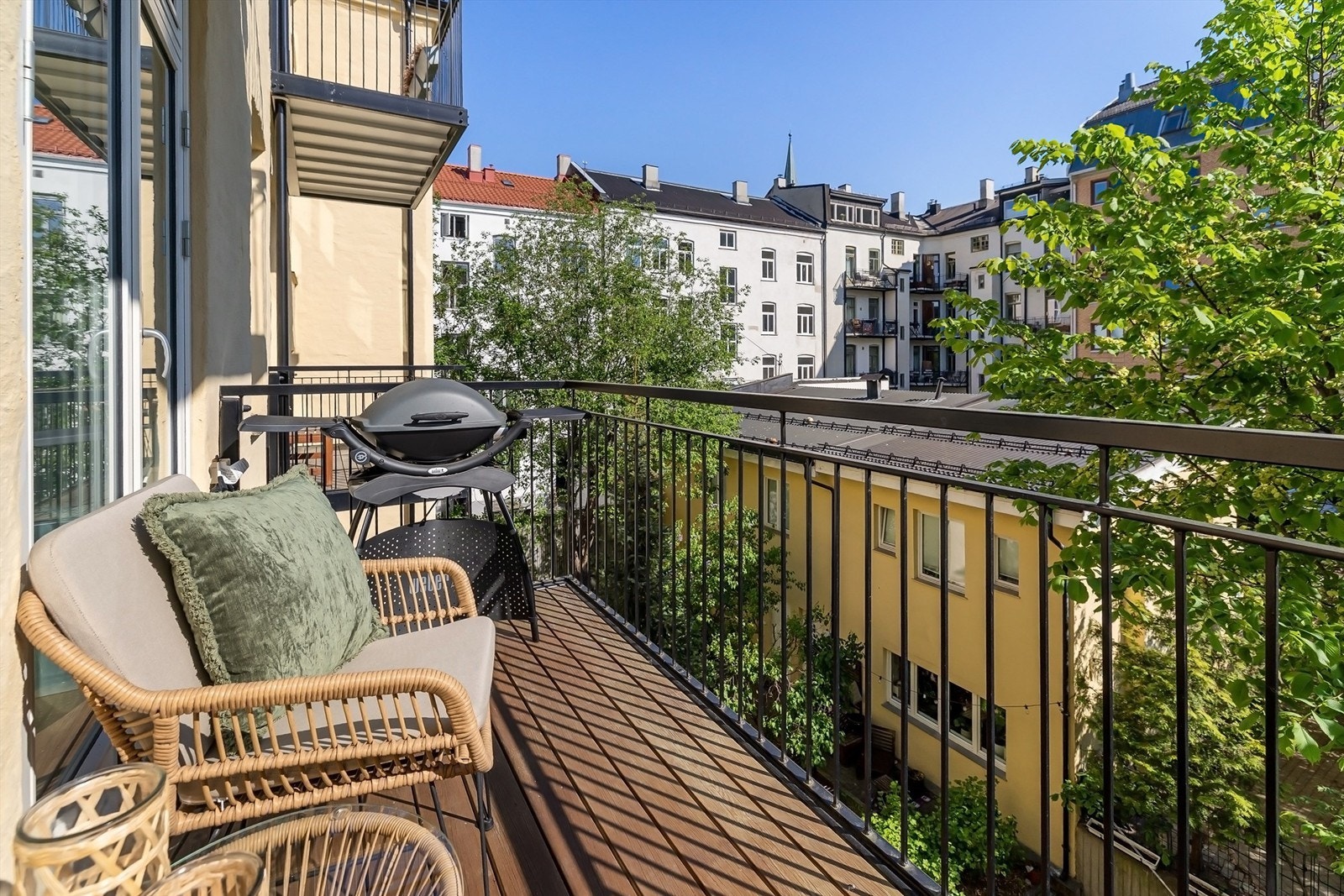 Jan Robert Ottesen ved Krogsveen avd. Årvoll har gleder av å presentere Conradis gate 5B! Galleribilde