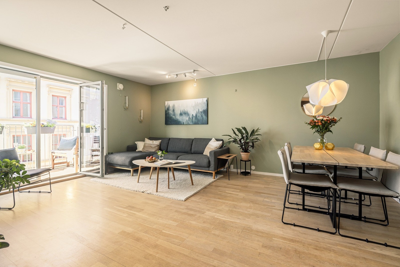 Fellesutgiftene inkluderer bredbånd (fiber v/Fibber). Galleribilde