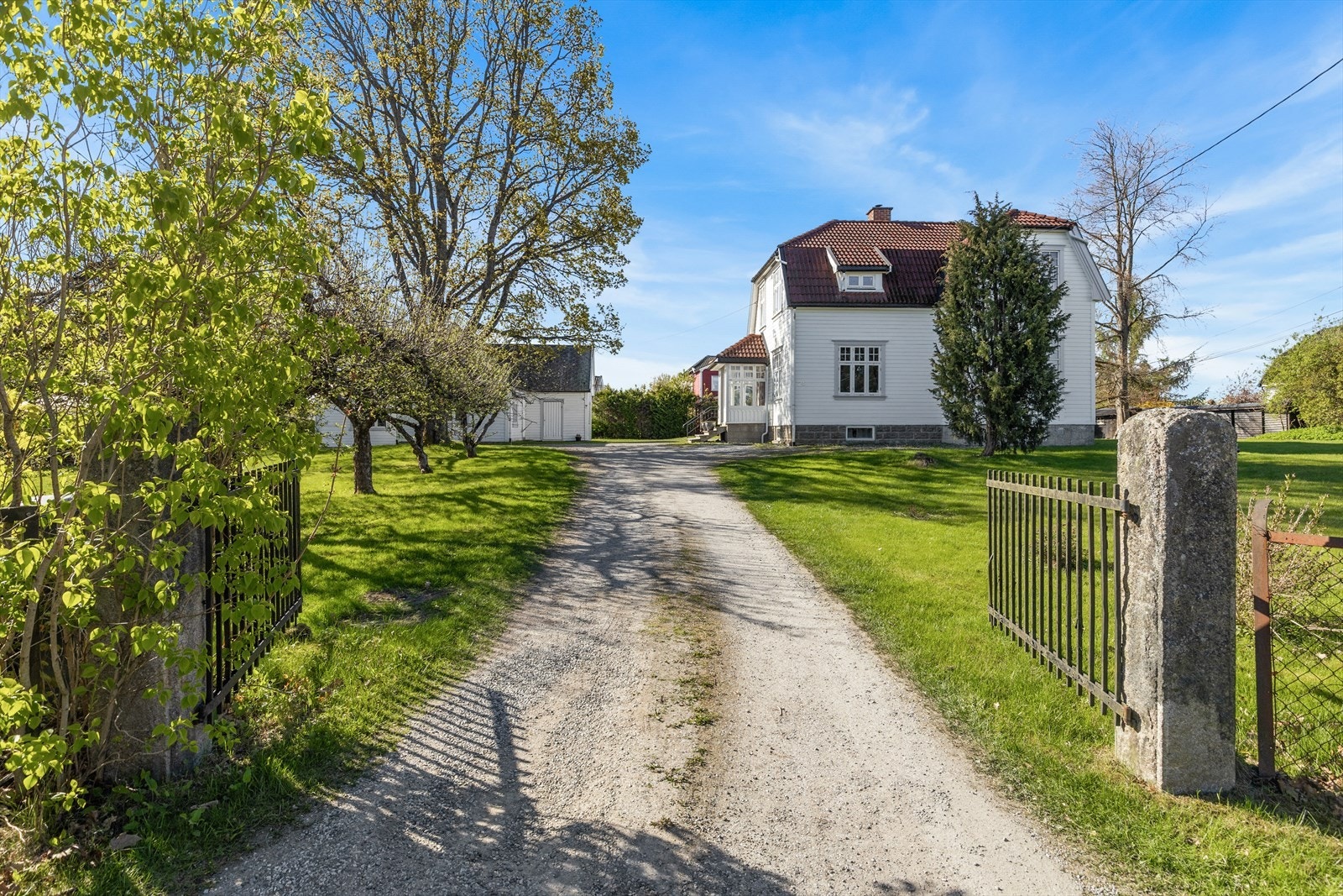 Dette er en praktfull villaeiendom som bør sees! Galleribilde