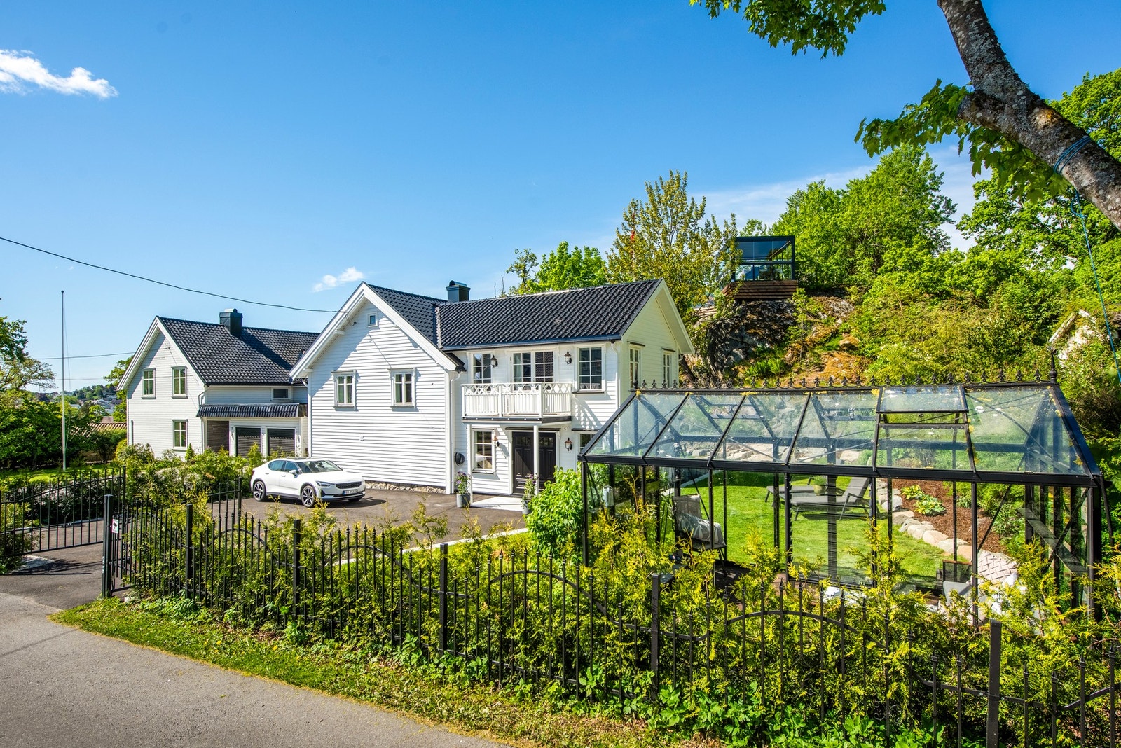 Her ser vi villaen fra Nedre Åsenvei Galleribilde