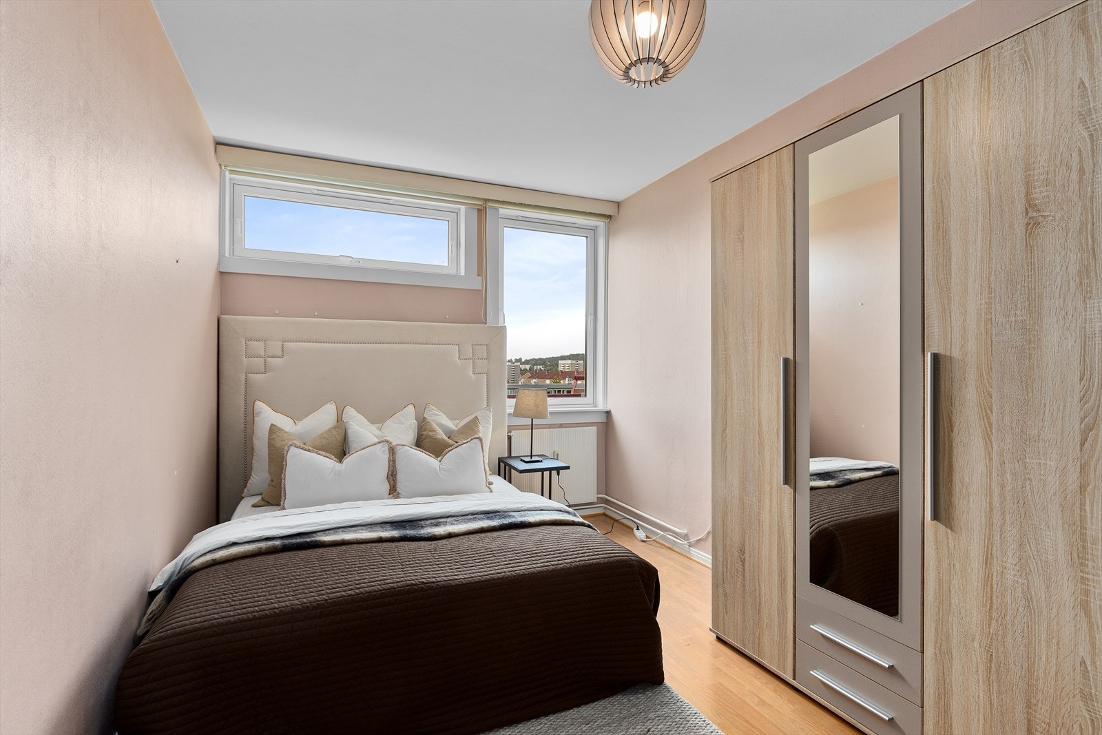 Soverommet er vendt mot syd. Galleribilde