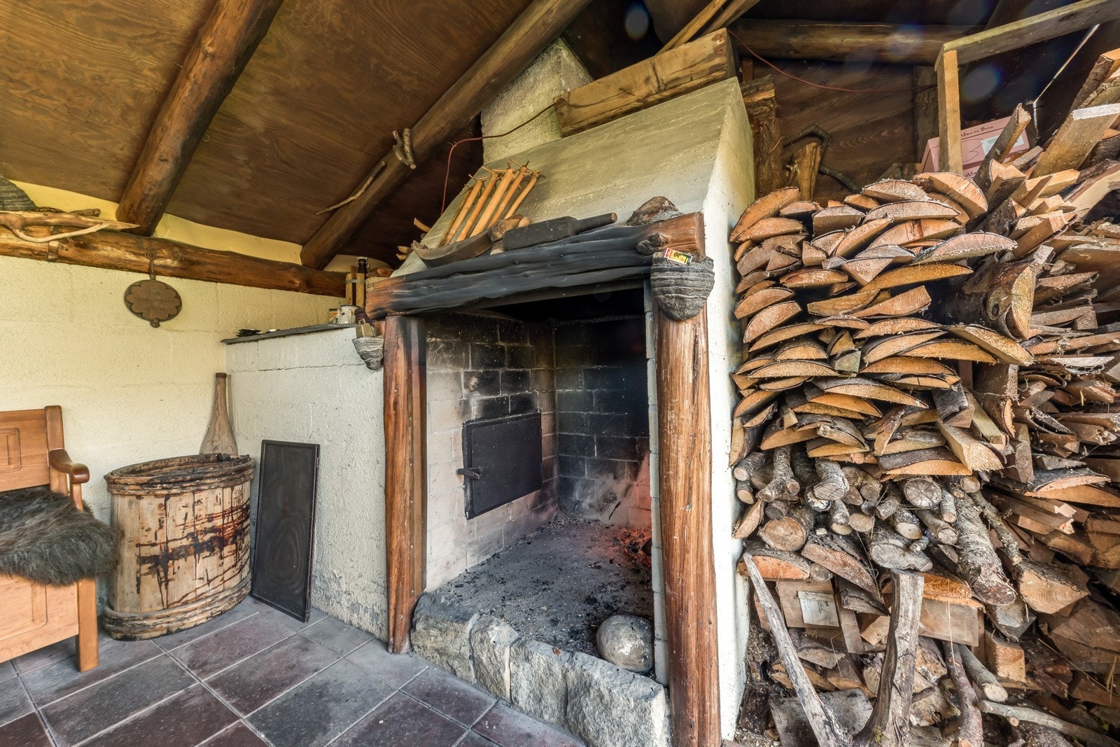 Open peis med bakaromn Galleribilde