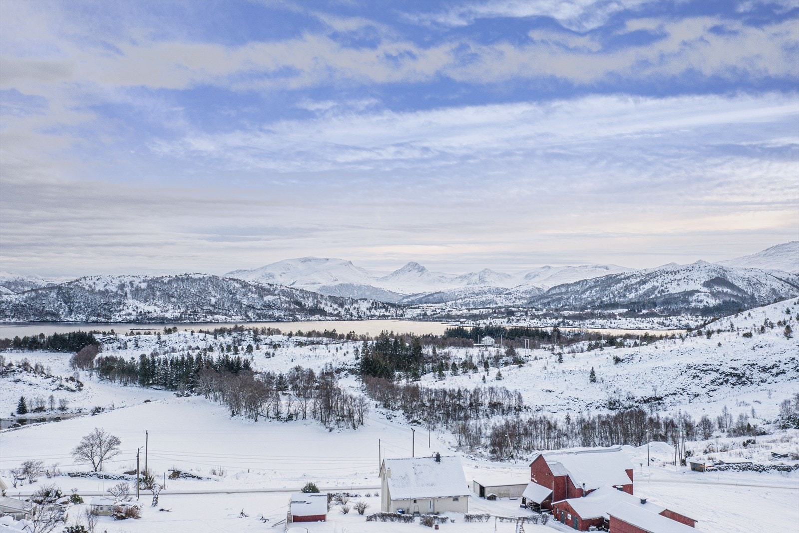Utsikt fra tomten Galleribilde