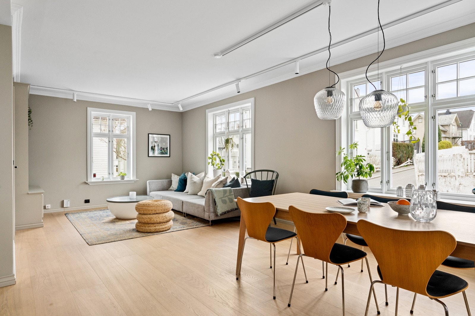 God plass til ønsket spisegruppe. Galleribilde