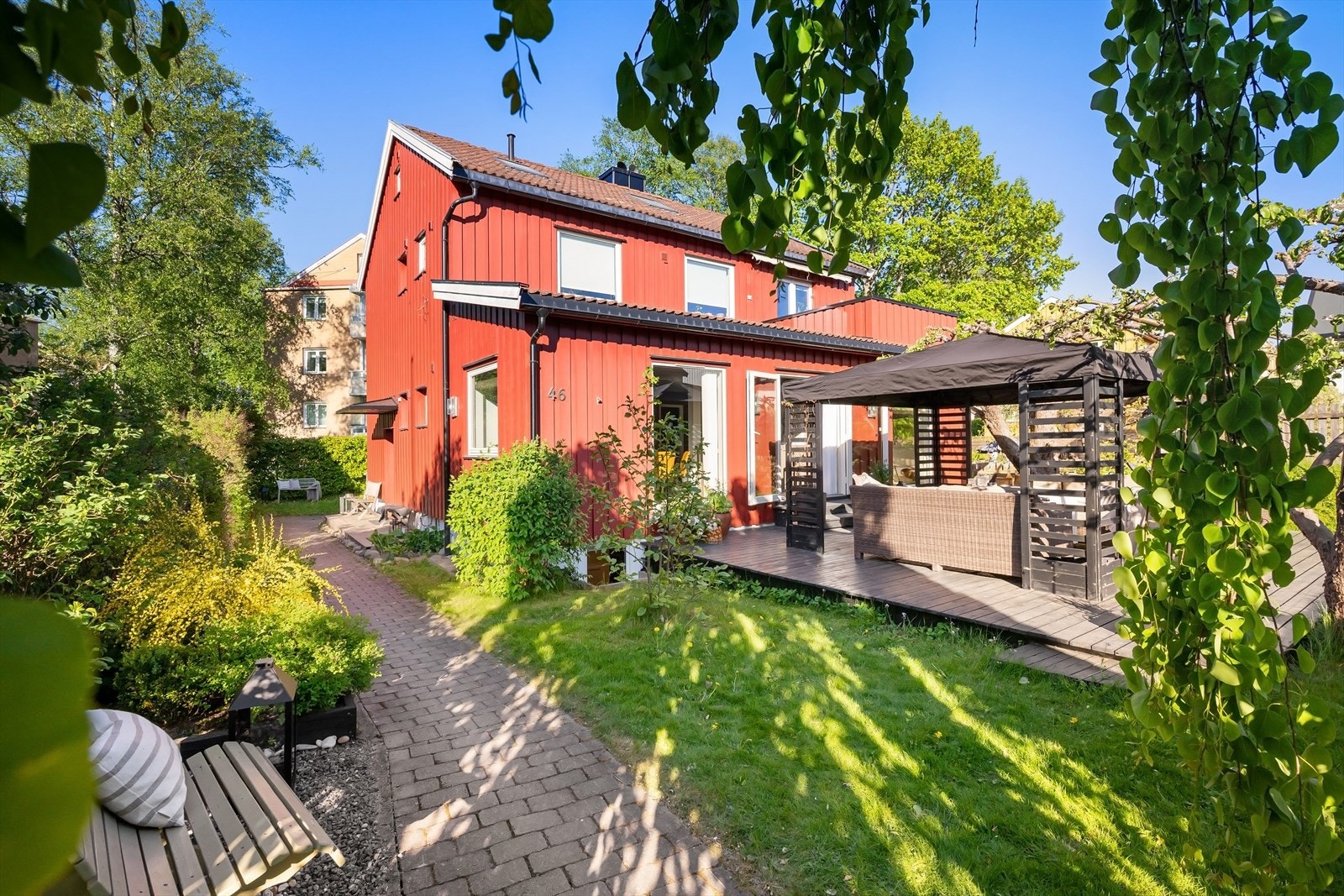 Velkommen til denne halvparten av en tomannsbolig i Brannfjellveien 46! Galleribilde