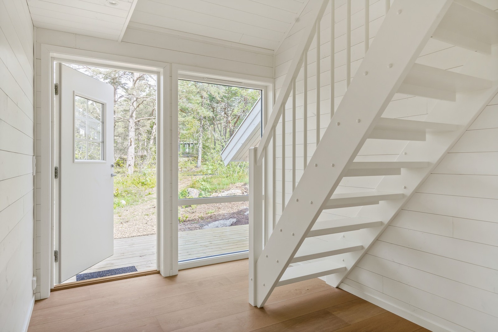 Romslig gang. Galleribilde