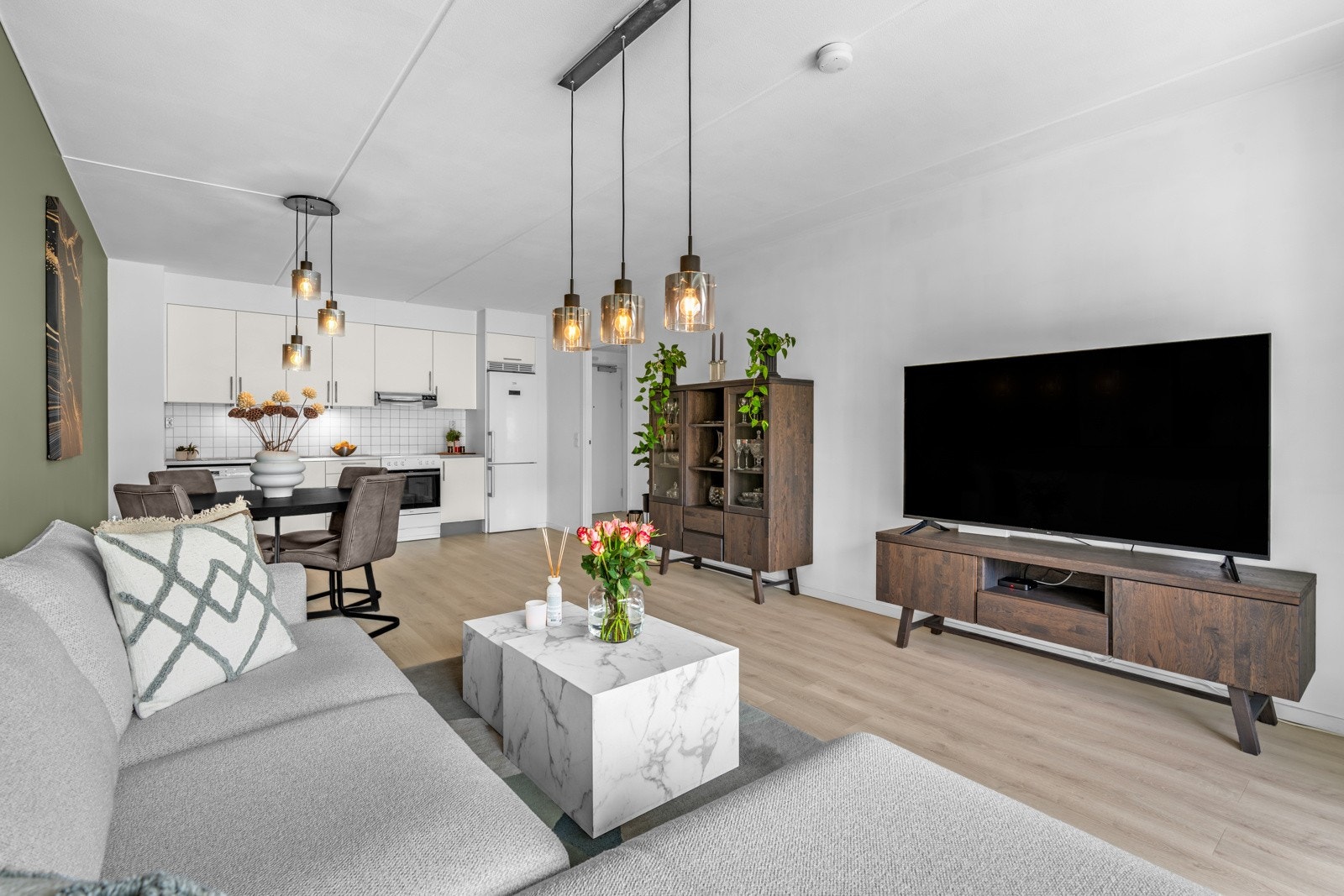 Åpen stue- og kjøkkenløsning Galleribilde