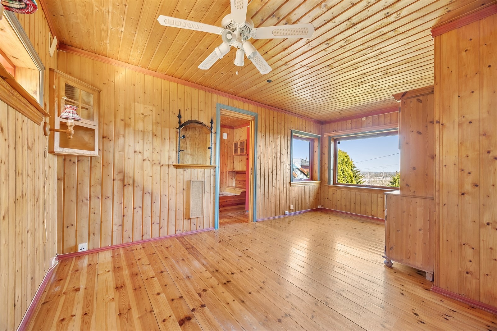 Stuen er romslig Galleribilde