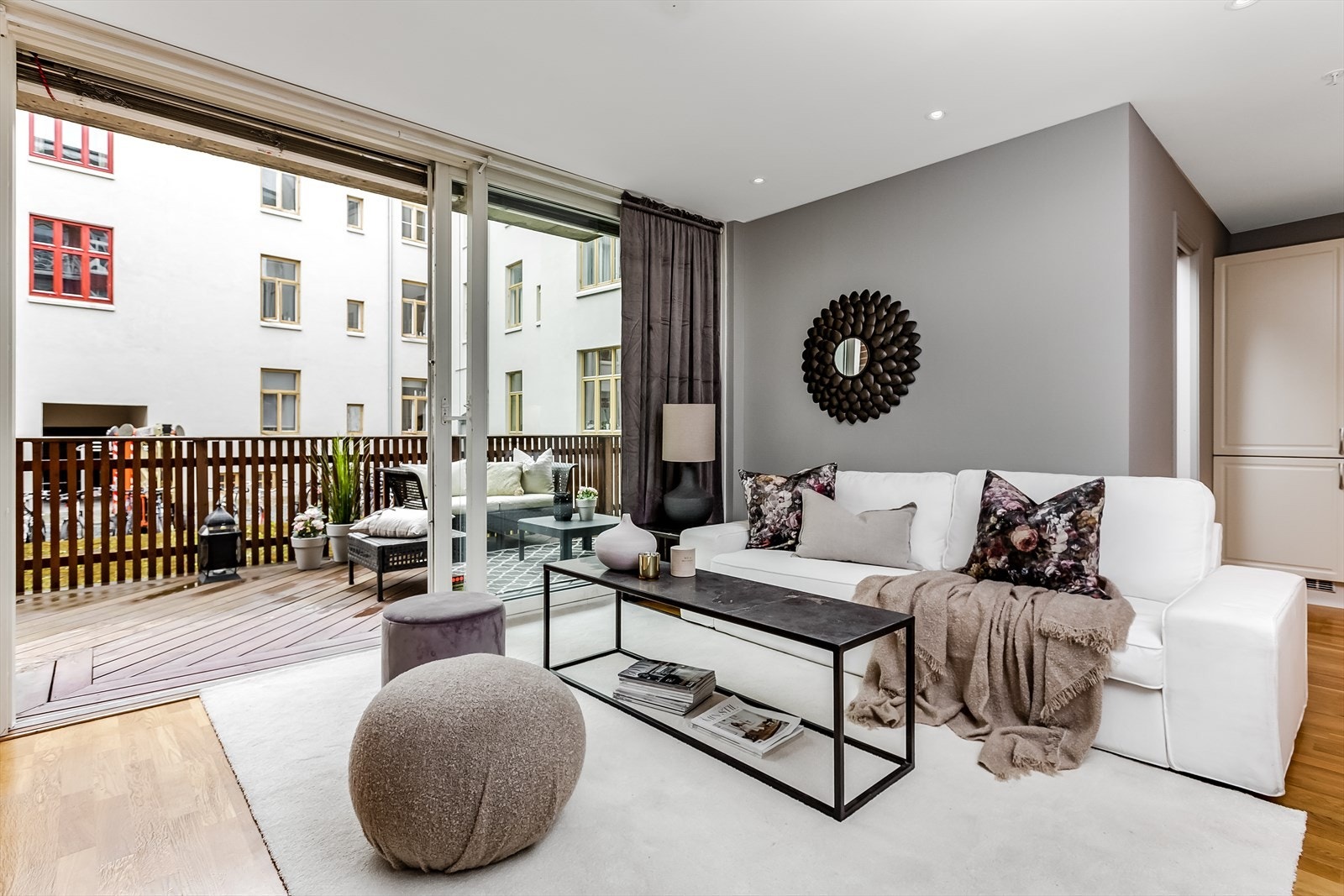 Velkommen til Vilhelm Storms gate 6 - En sjarmerende 3-roms selveierleilighet på populære Kalvskinnet. Galleribilde