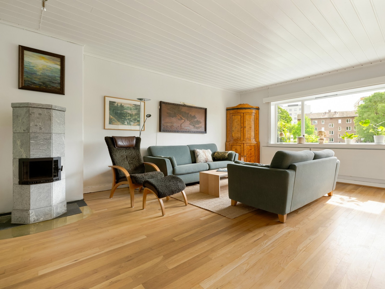 Vi starter i hovedetasjen, som i dette tilfellet betyr 2. etasje. Galleribilde