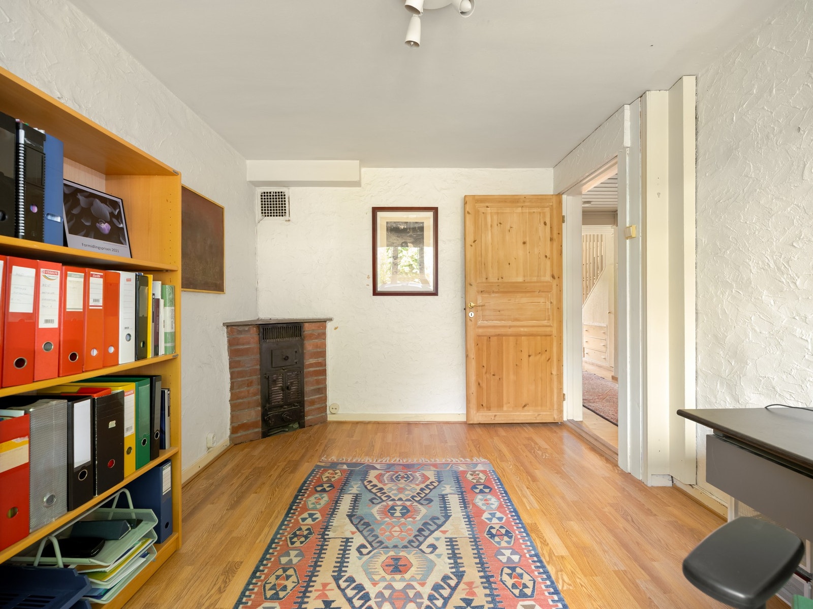 Et soverom med vedfyring i såfall. Galleribilde