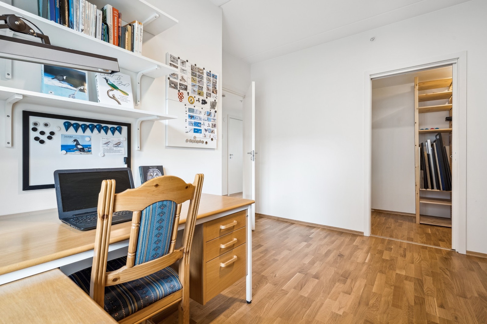 Dette soverommet benyttes i dag som et kontor. Galleribilde