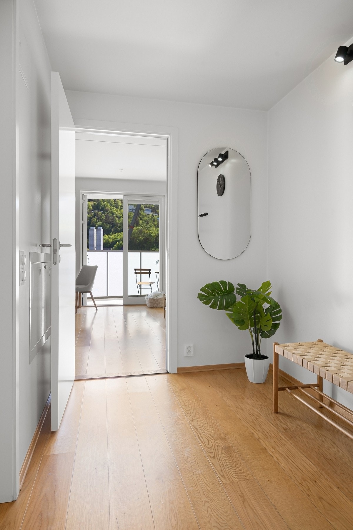 Seksjonen disponerer kjellerbod på fellesareal. Galleribilde